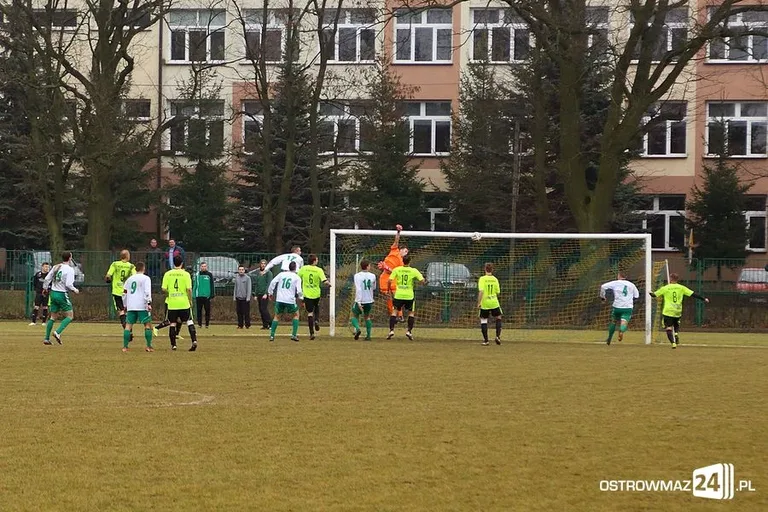 Ostrovia pokonała Mławiankę (zdjęcia)