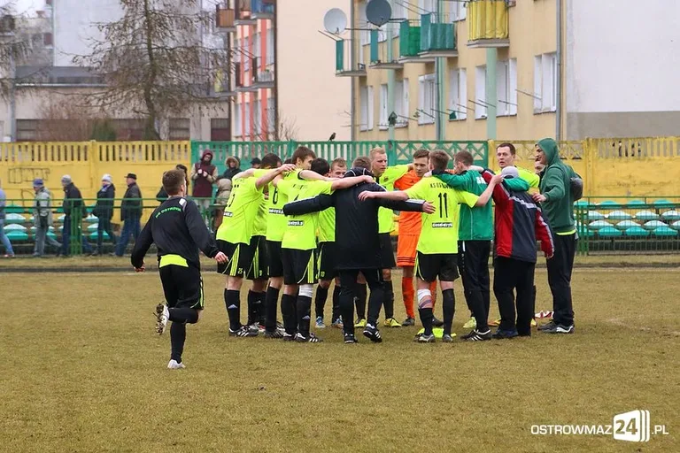 Ostrovia pokonała Mławiankę (zdjęcia)