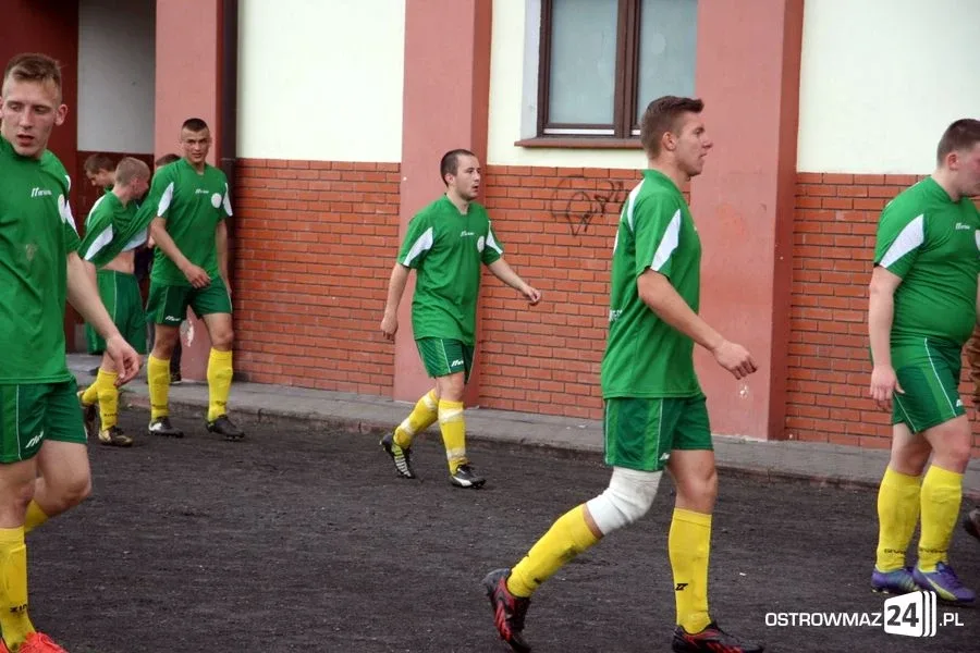 Juniorzy KS Ostrovia pokonali lidera (zdjęcia)