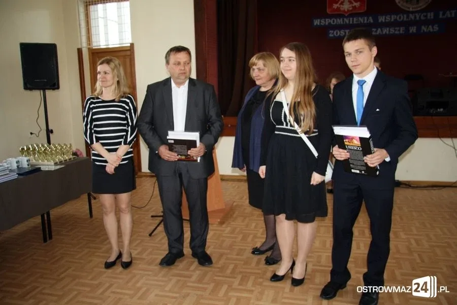 Wczoraj uczniowie, dziś abiturienci (zdjęcia)