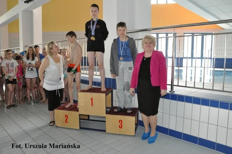 Mistrzostwa SP nr 1 w pływaniu (zdjęcia)