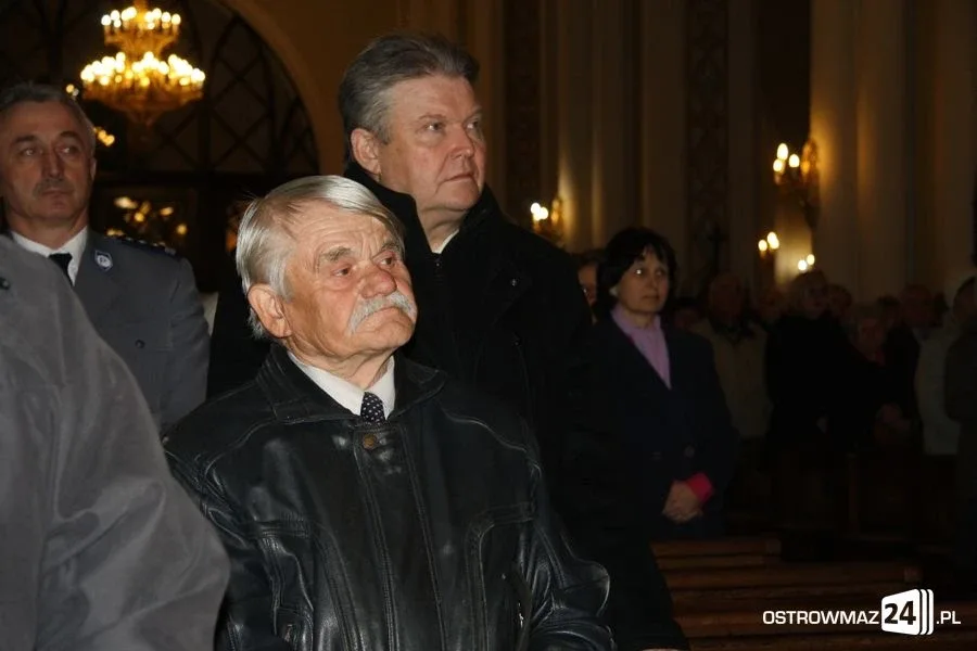 Ostrowianie upamiętnili ofiary zbrodni katyńskiej