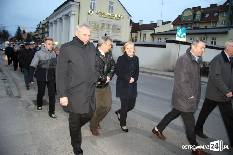 Ostrowianie upamiętnili ofiary zbrodni katyńskiej