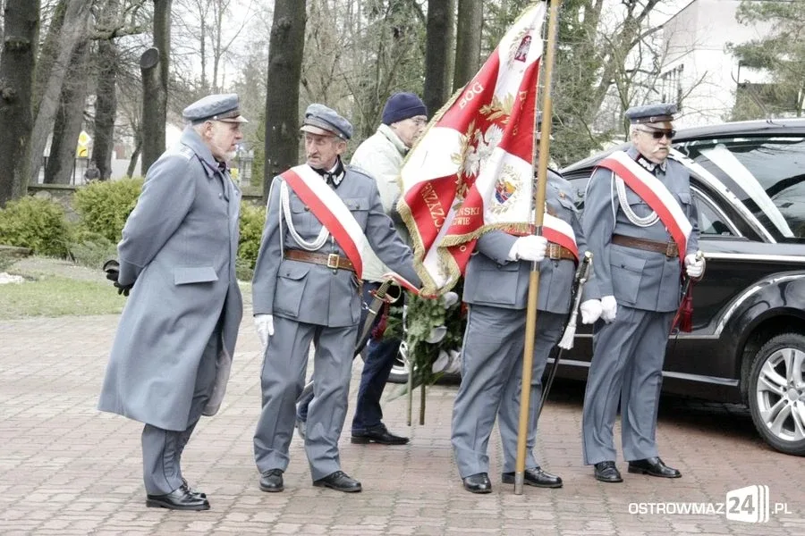Pożegnaliśmy Jana Sikorę (zdjęcia)