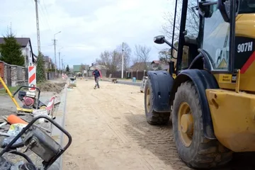 Trwa budowa ostrowskich ulic (zdjęcia)