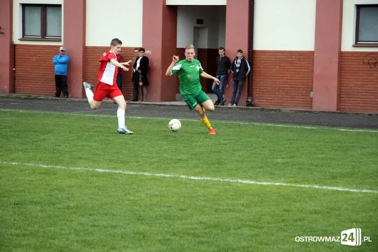Juniorzy KS Ostrovia pokonali lidera (zdjęcia)