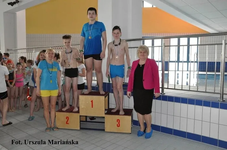 Mistrzostwa SP nr 1 w pływaniu (zdjęcia)