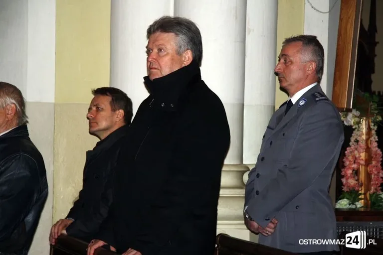 Ostrowianie upamiętnili ofiary zbrodni katyńskiej