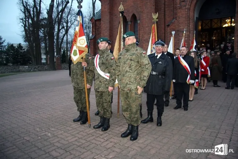 Ostrowianie upamiętnili ofiary zbrodni katyńskiej