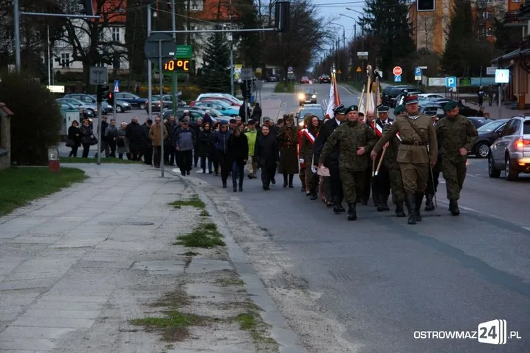 Ostrowianie upamiętnili ofiary zbrodni katyńskiej