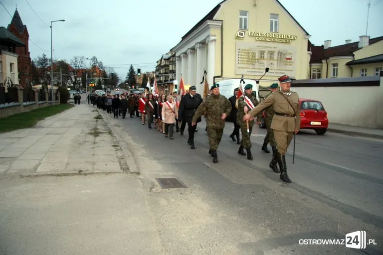 Ostrowianie upamiętnili ofiary zbrodni katyńskiej