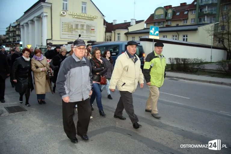 Ostrowianie upamiętnili ofiary zbrodni katyńskiej