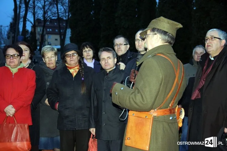 Ostrowianie upamiętnili ofiary zbrodni katyńskiej