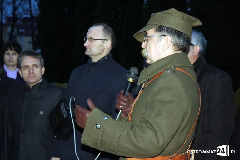 Ostrowianie upamiętnili ofiary zbrodni katyńskiej