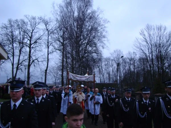 Warta honorowa przy Grobie Pańskim (zdjęcia)