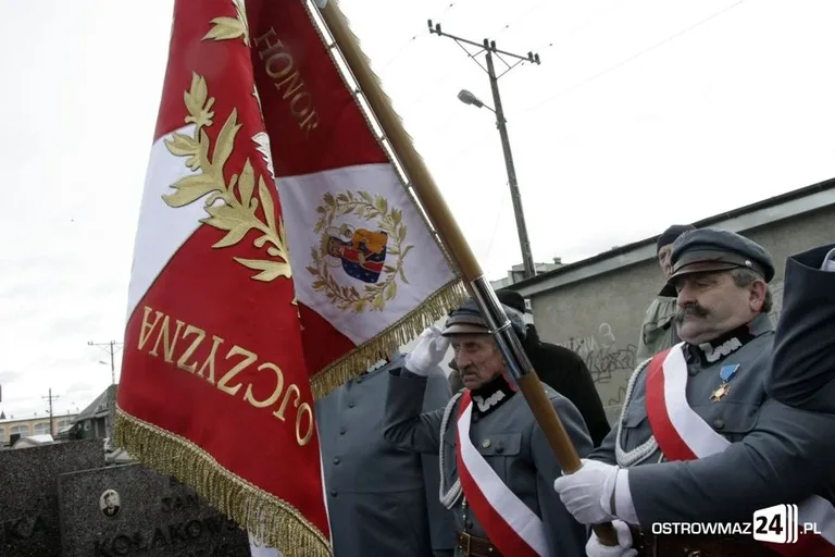 Pożegnaliśmy Jana Sikorę (zdjęcia)
