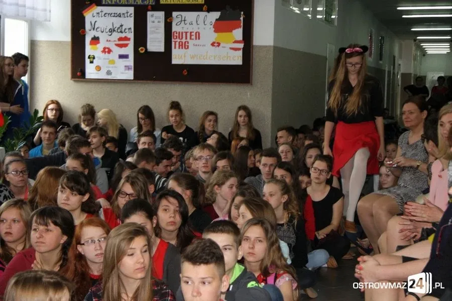 Nauka niemieckiego na wesoło (zdjęcia)