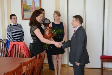 Ciężarowcy z wizytą u burmistrza (zdjęcia)