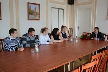 Ciężarowcy z wizytą u burmistrza (zdjęcia)