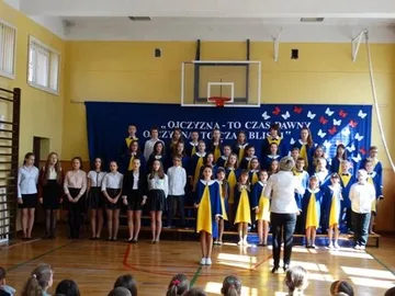 Uczcili uchwalenie konstytucji (zdjęcia)