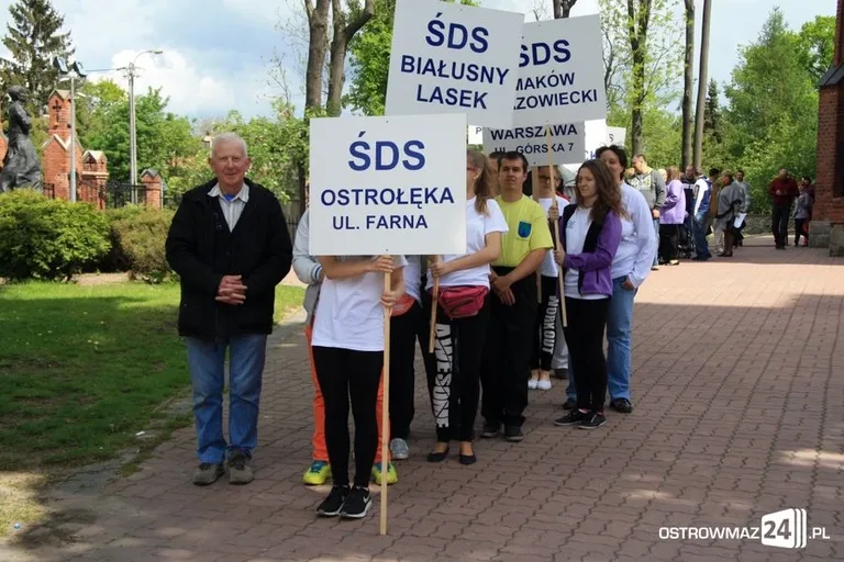Turniej tenisa stołowego ŚDS (zdjęcia)