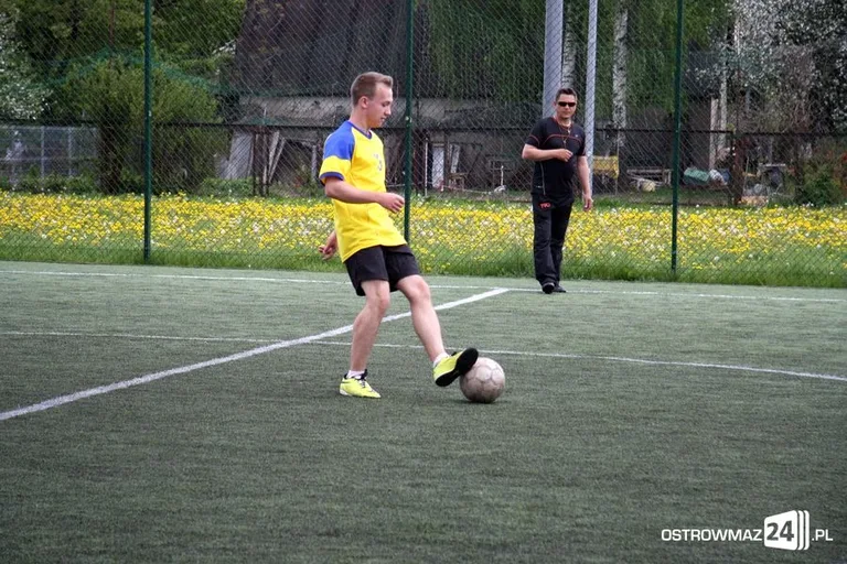 SP nr 3 i GP nr 3 liderami w piłce nożnej (zdjęcia)