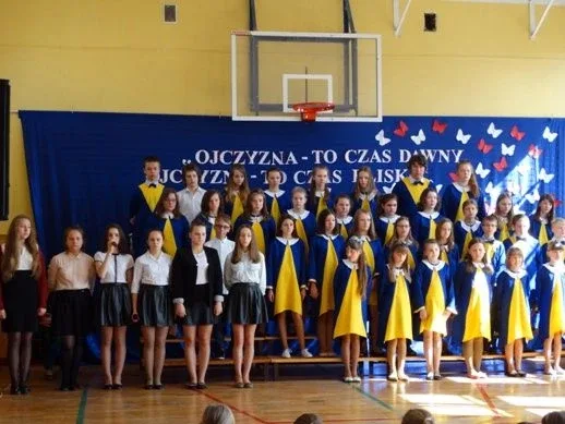 Uczcili uchwalenie konstytucji (zdjęcia)
