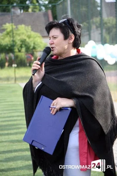 Rywalizowali rodzinnie na orliku (zdjęcia)