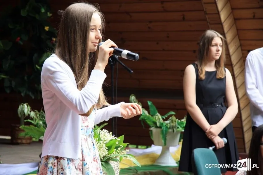 Piknik z książką (zdjęcia)