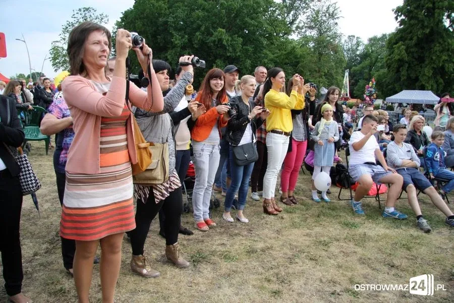 Pokazy sportowe i taneczne (zdjęcia, wideo)