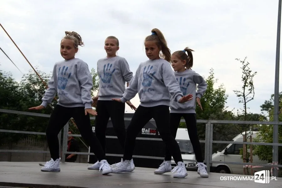 Pokazy sportowe i taneczne (zdjęcia, wideo)