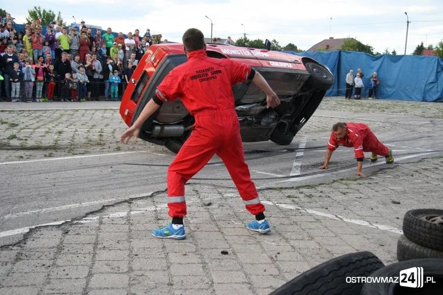 Monster Truck zawitał do Ostrowi (zdjęcia, wideo)