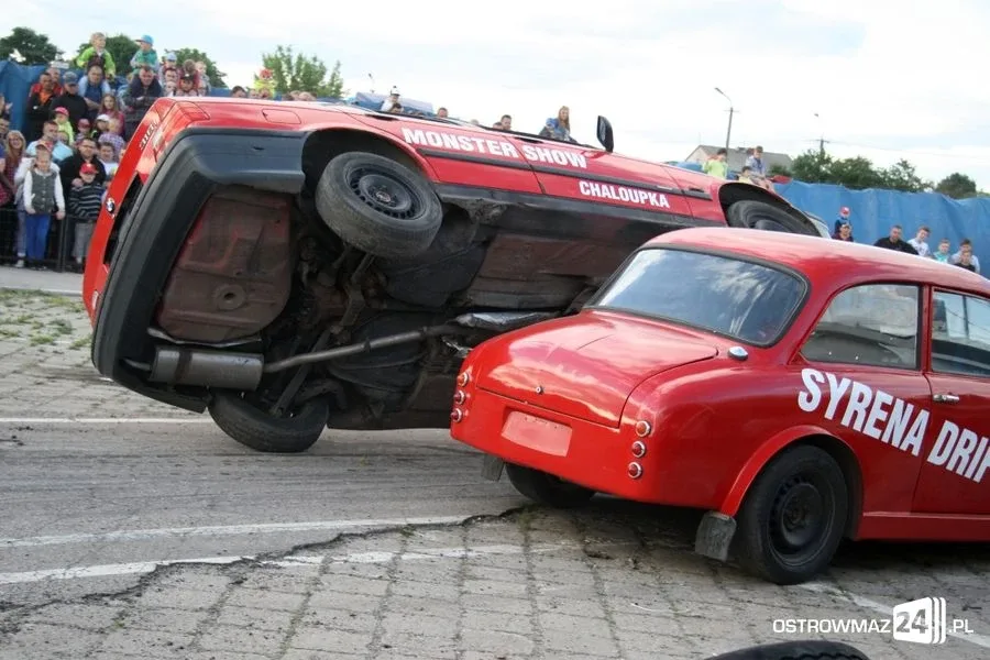 Monster Truck zawitał do Ostrowi (zdjęcia, wideo)
