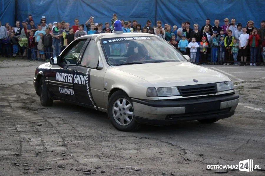 Monster Truck zawitał do Ostrowi (zdjęcia, wideo)