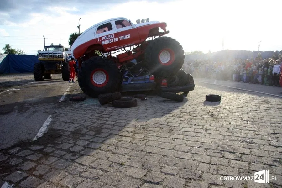 Monster Truck zawitał do Ostrowi (zdjęcia, wideo)