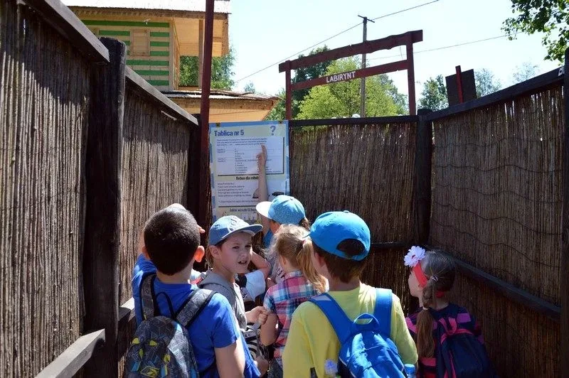 Uczniowie SP1 w świecie iluzji (zdjęcia)