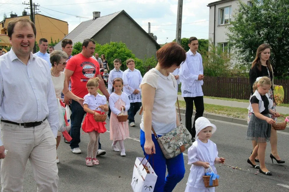 Procesje Bożego Ciała - zobacz zdjęcia i wideo