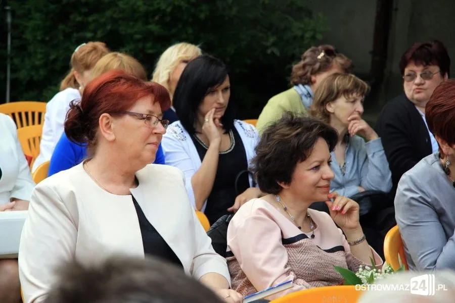 Piknik z książką (zdjęcia)