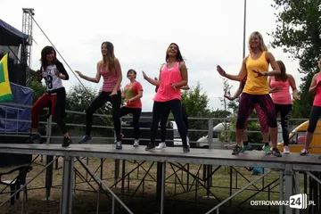Pokazy sportowe i taneczne (zdjęcia, wideo)