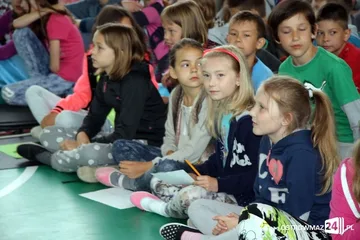 Kasyno zagrało w ostrowskich szkołach (zdjęcia, wideo)