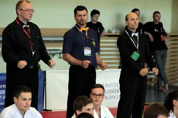 Złoto i brąz ostrowskich karateków (zdjęcia)
