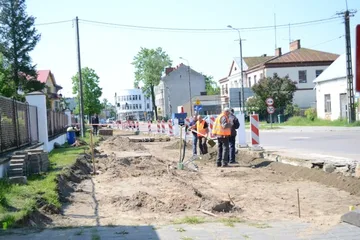 Trwa remont chodnika przy ul. Kościuszki (zdjęcia)