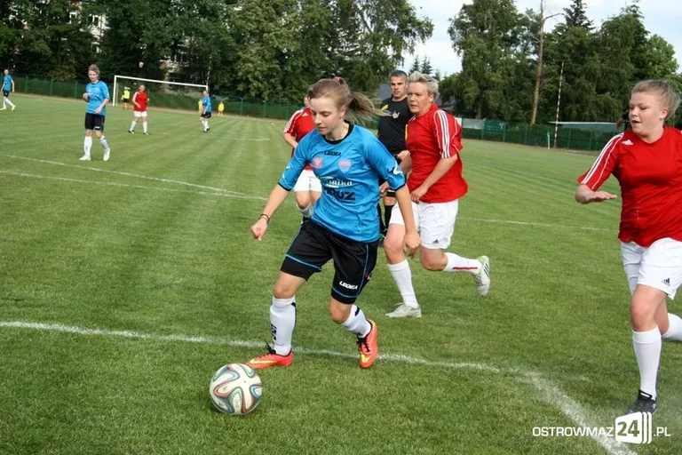 Piłkarki Ostrovii szlifują formę (zdjęcia, wideo)