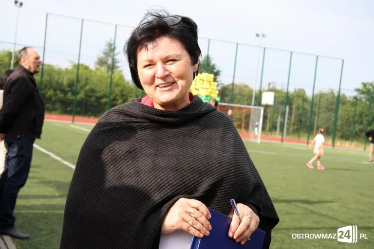 Rywalizowali rodzinnie na orliku (zdjęcia)