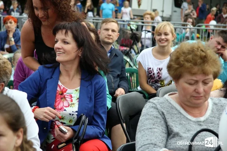Pokazy sportowe i taneczne (zdjęcia, wideo)