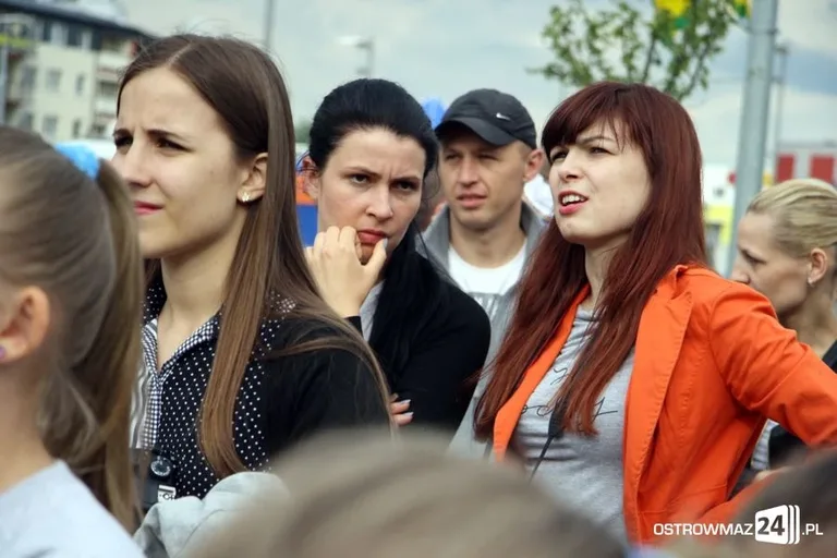 Pokazy sportowe i taneczne (zdjęcia, wideo)