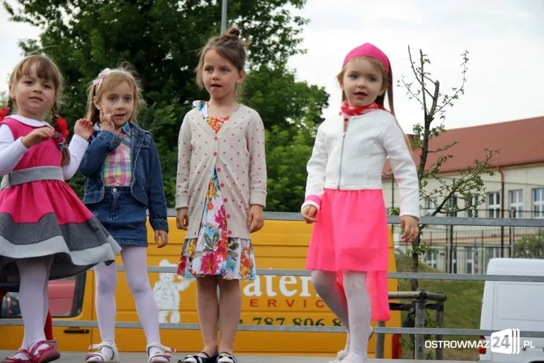 Pokazy sportowe i taneczne (zdjęcia, wideo)