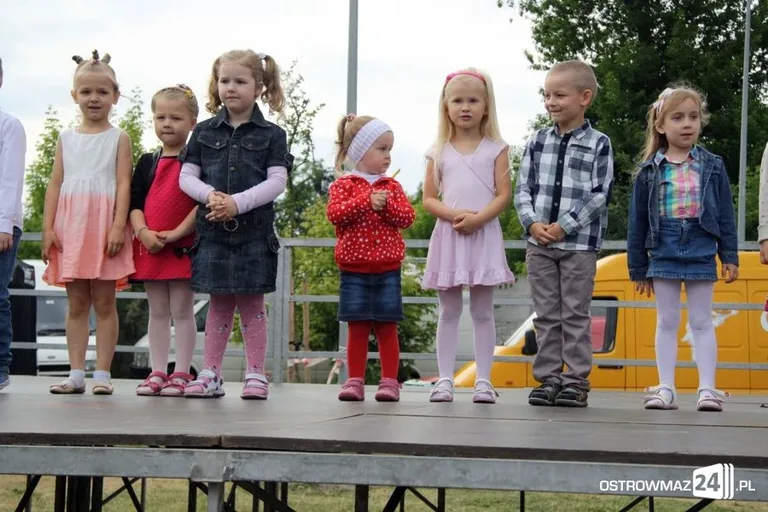 Pokazy sportowe i taneczne (zdjęcia, wideo)
