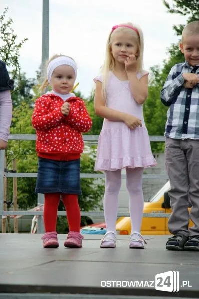 Pokazy sportowe i taneczne (zdjęcia, wideo)