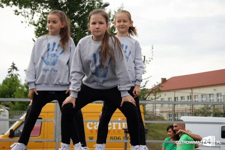 Pokazy sportowe i taneczne (zdjęcia, wideo)